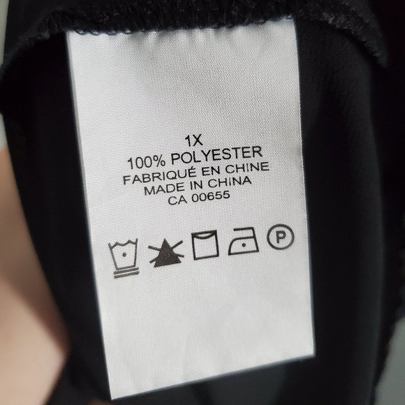 Penningtons black top - Picture 3 of 3